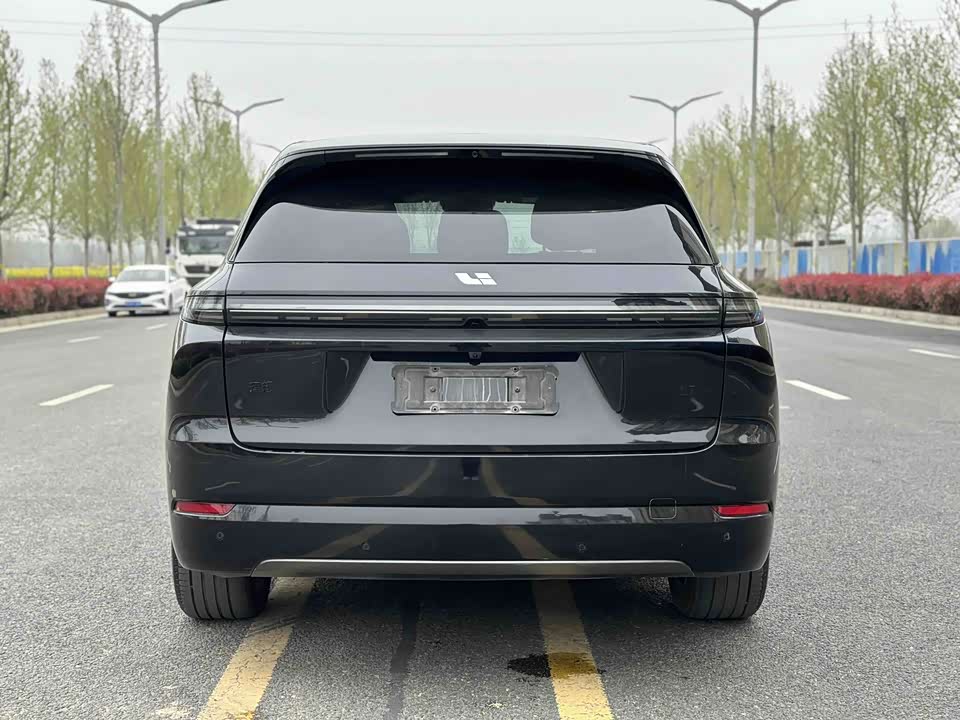 Li Auto Ideal L7