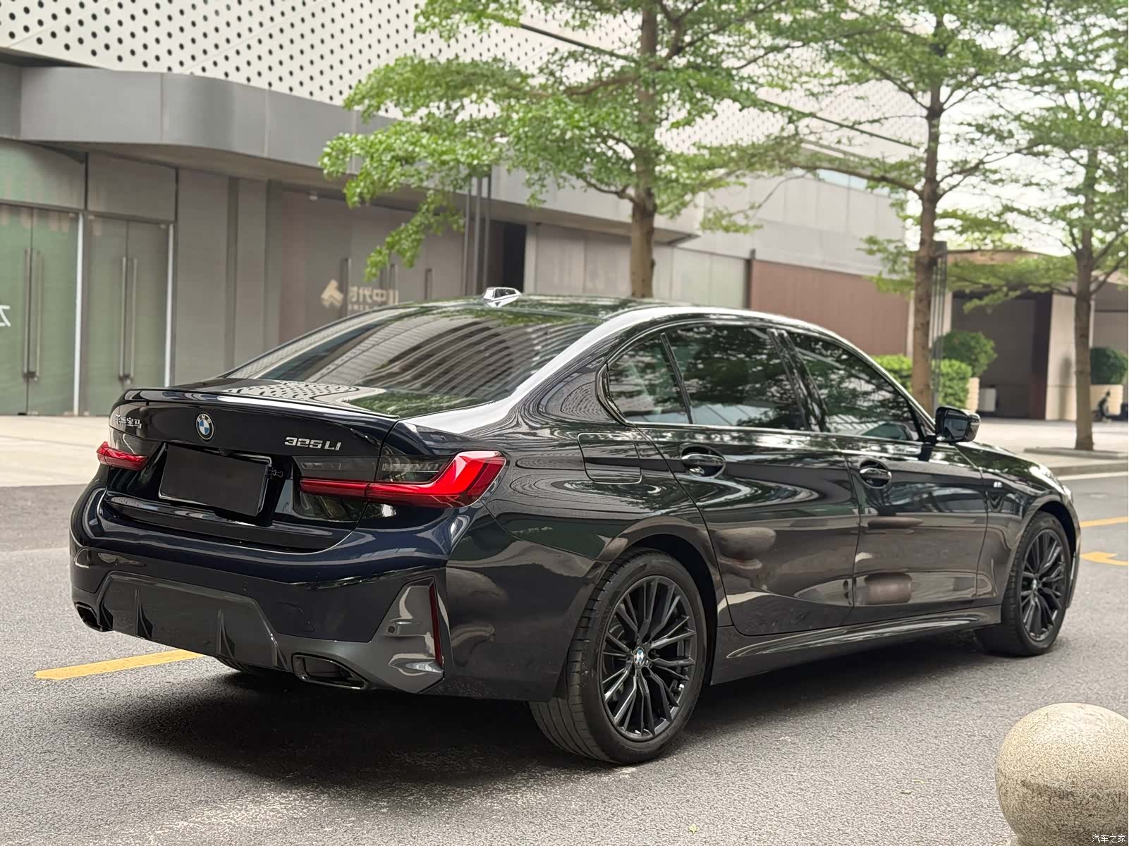 BMW 3 Series, 2023 6