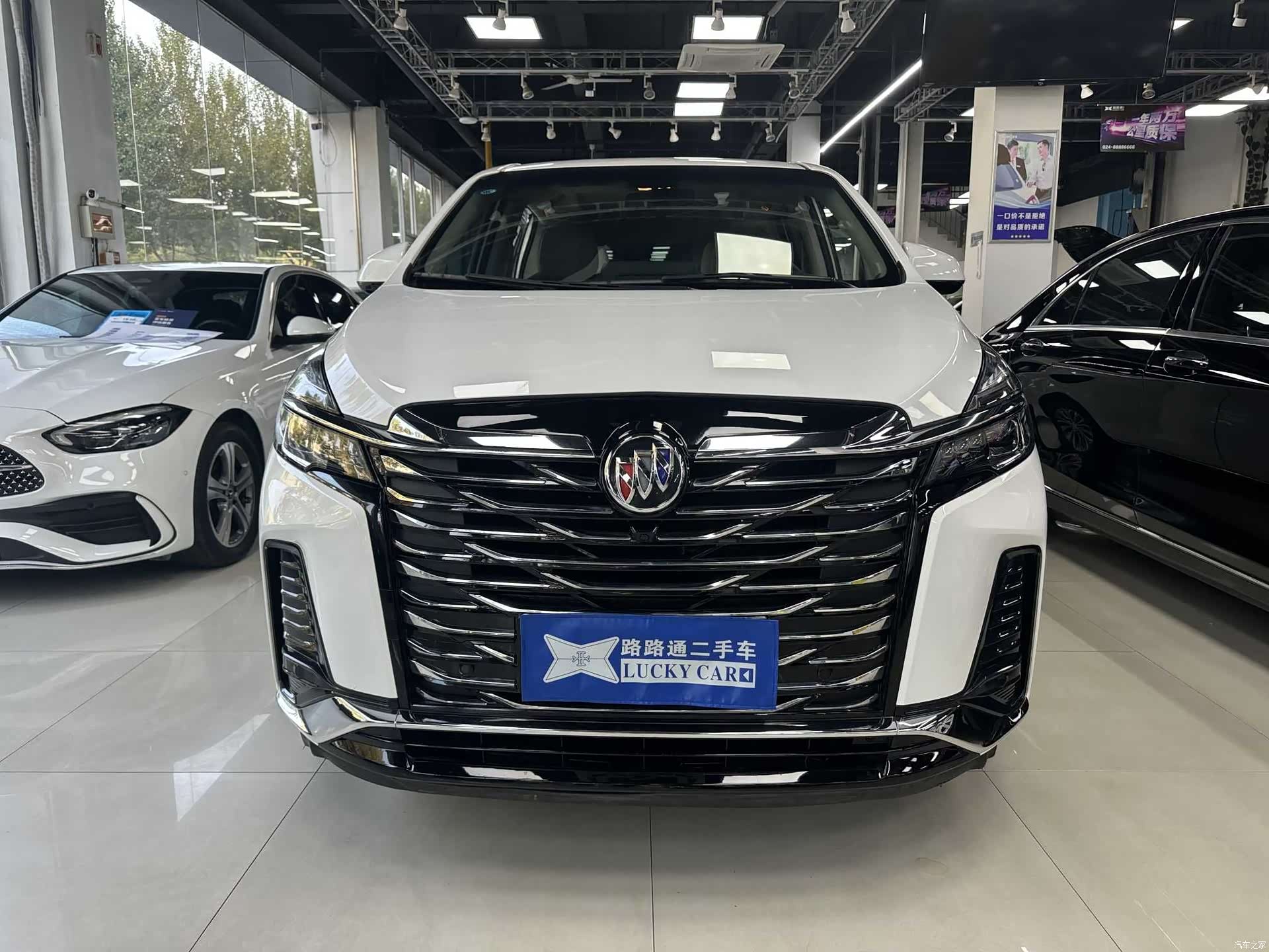 Buick GL8, 2023 4