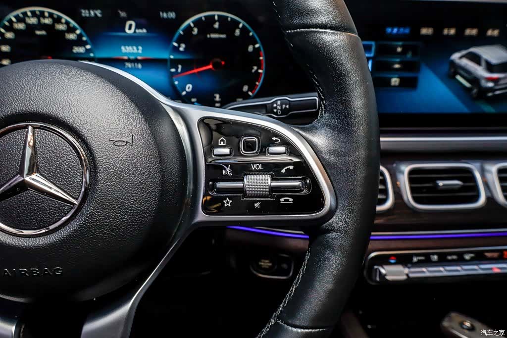 Mercedes-Benz GLE, 2022 16