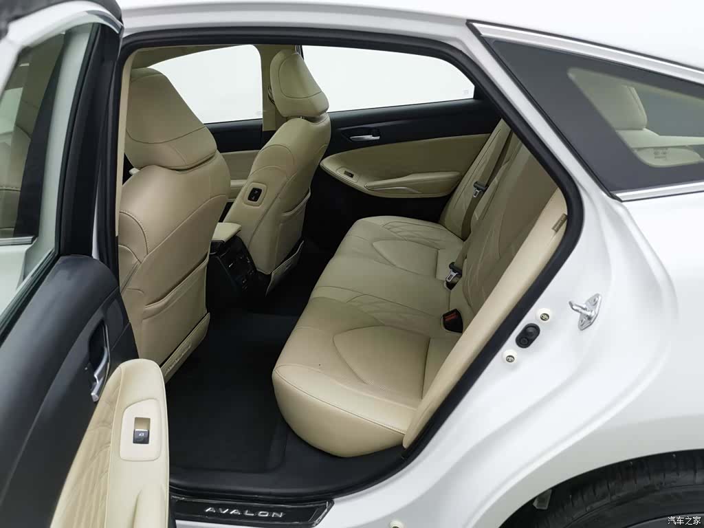 Toyota Avalon, 2023 15