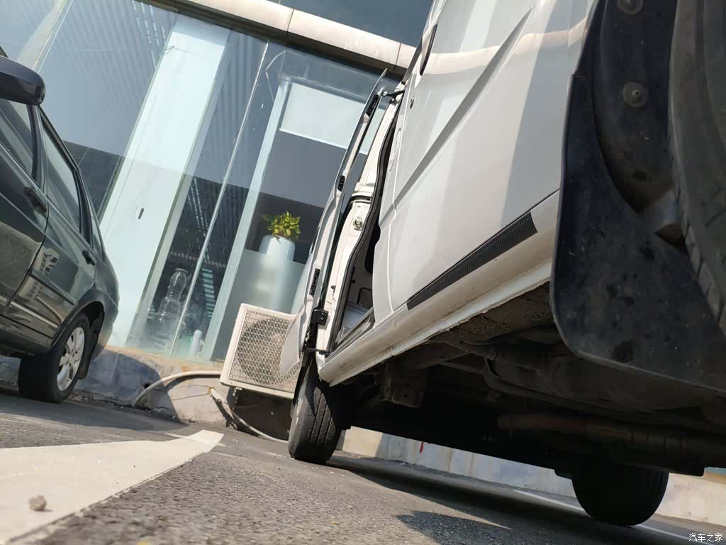 Maxus V80, 2024 19