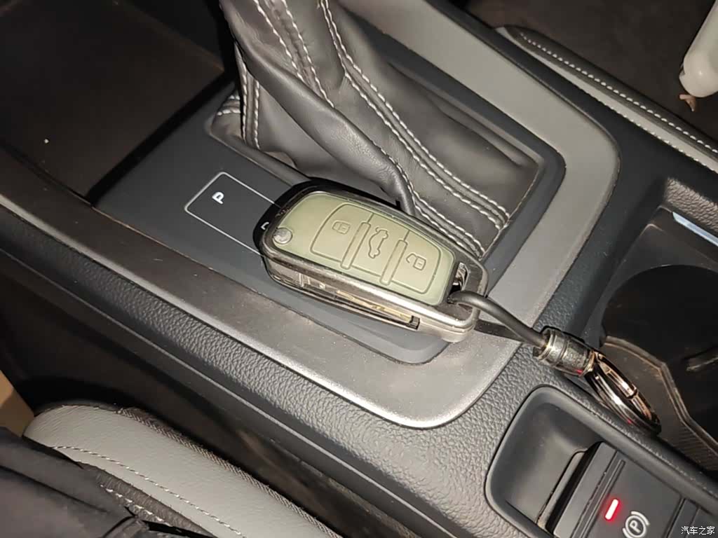 Audi Q3, 2020 9
