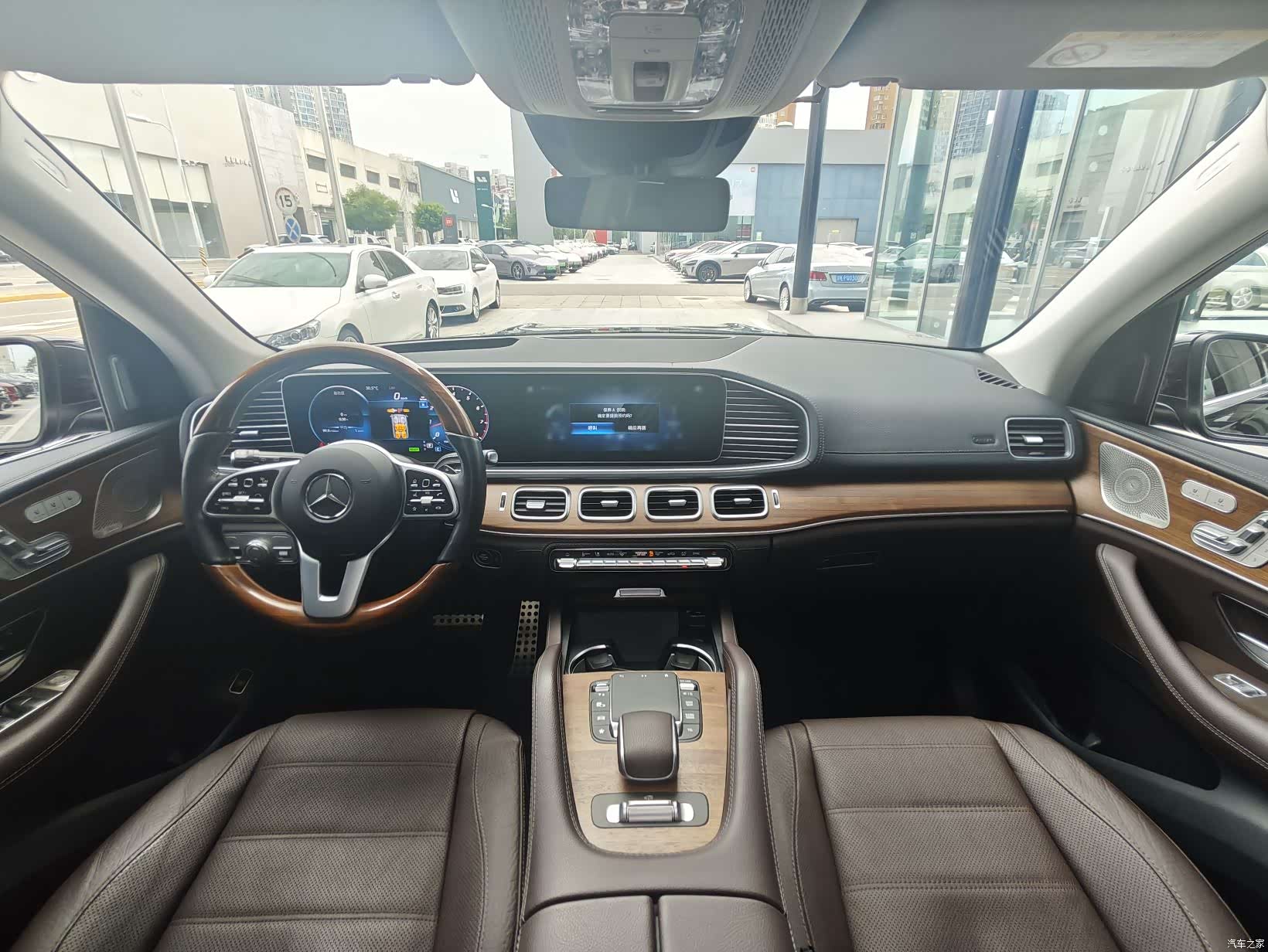 Mercedes-Benz GLS, 2023 7