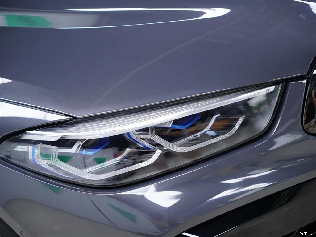BMW M8, 2021 19