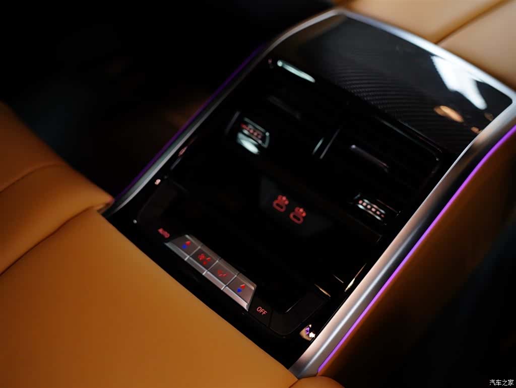 BMW M8, 2021 51