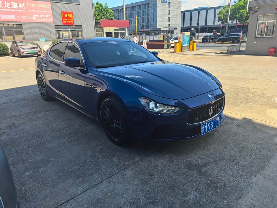 Maserati Ghibli Maserati Ghibli