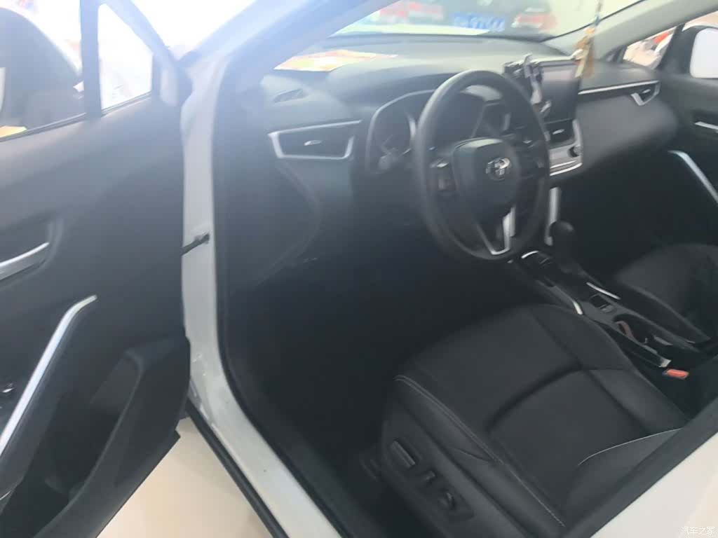 Toyota Frontlander, 2022 12