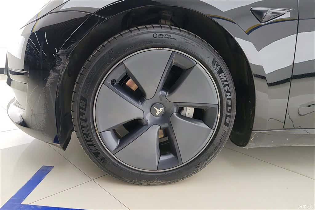 Tesla Model 3, 2021 6