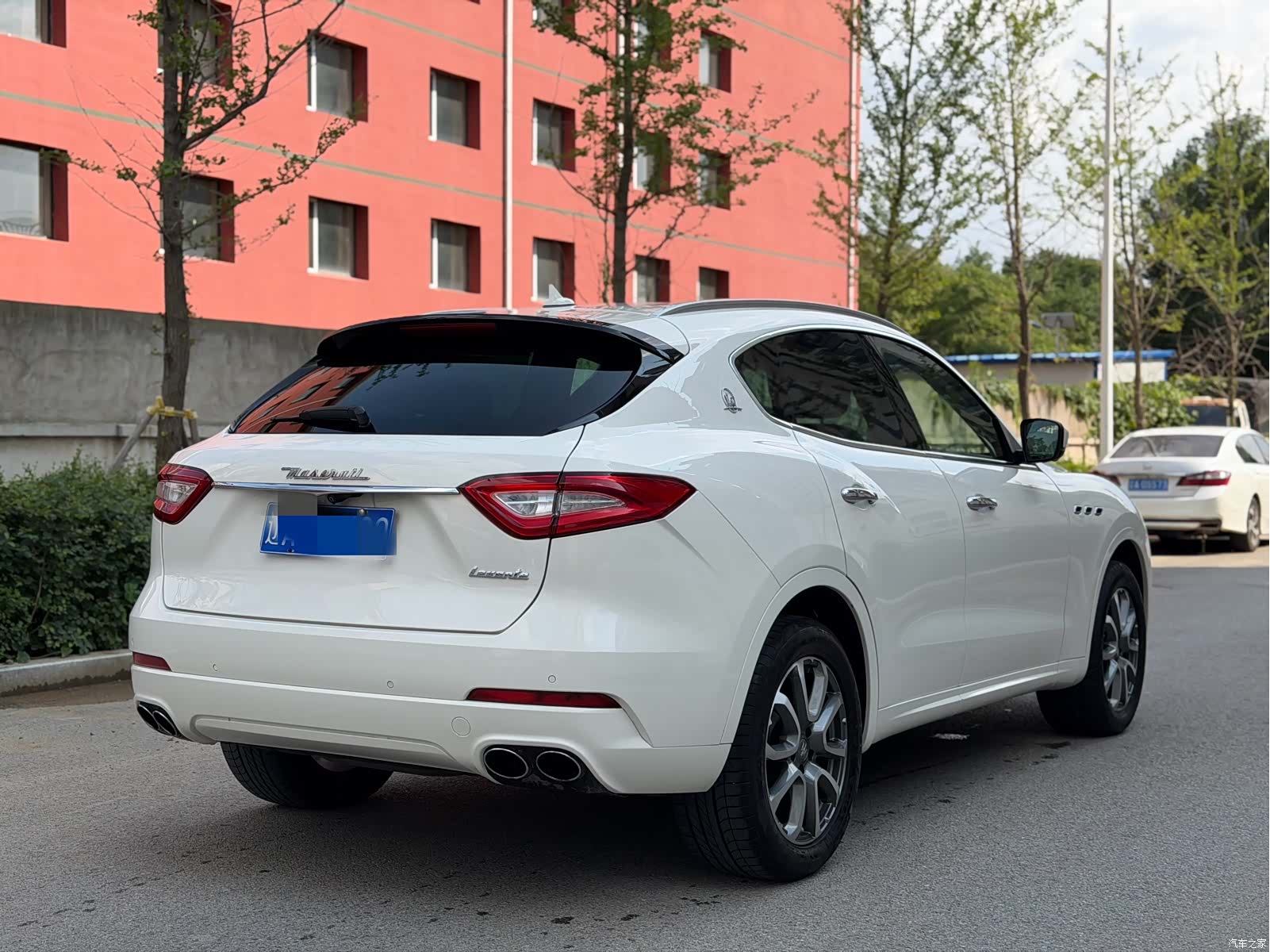 Maserati Levante, 2017 4