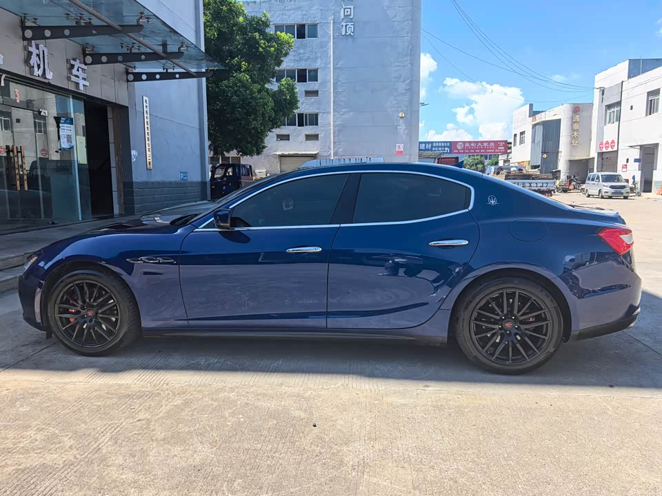 Maserati Ghibli Maserati Ghibli