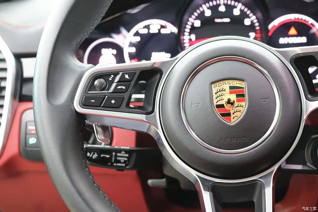 Porsche Cayenne, 2023 17