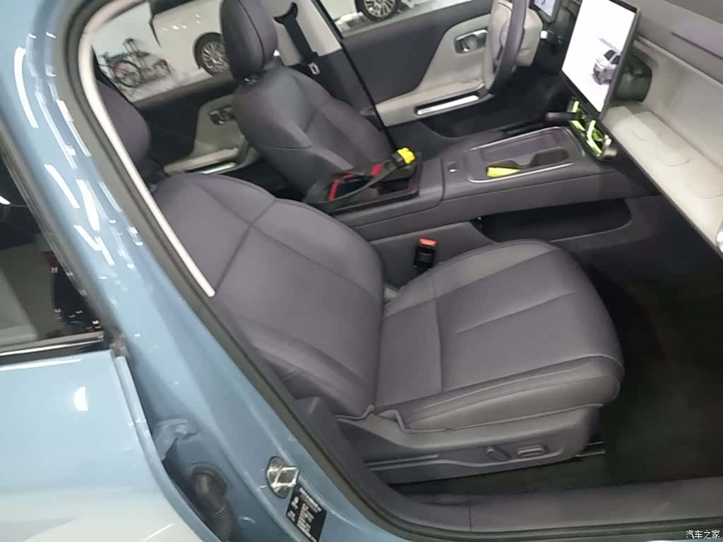 Leapmotor B01, 2025 25