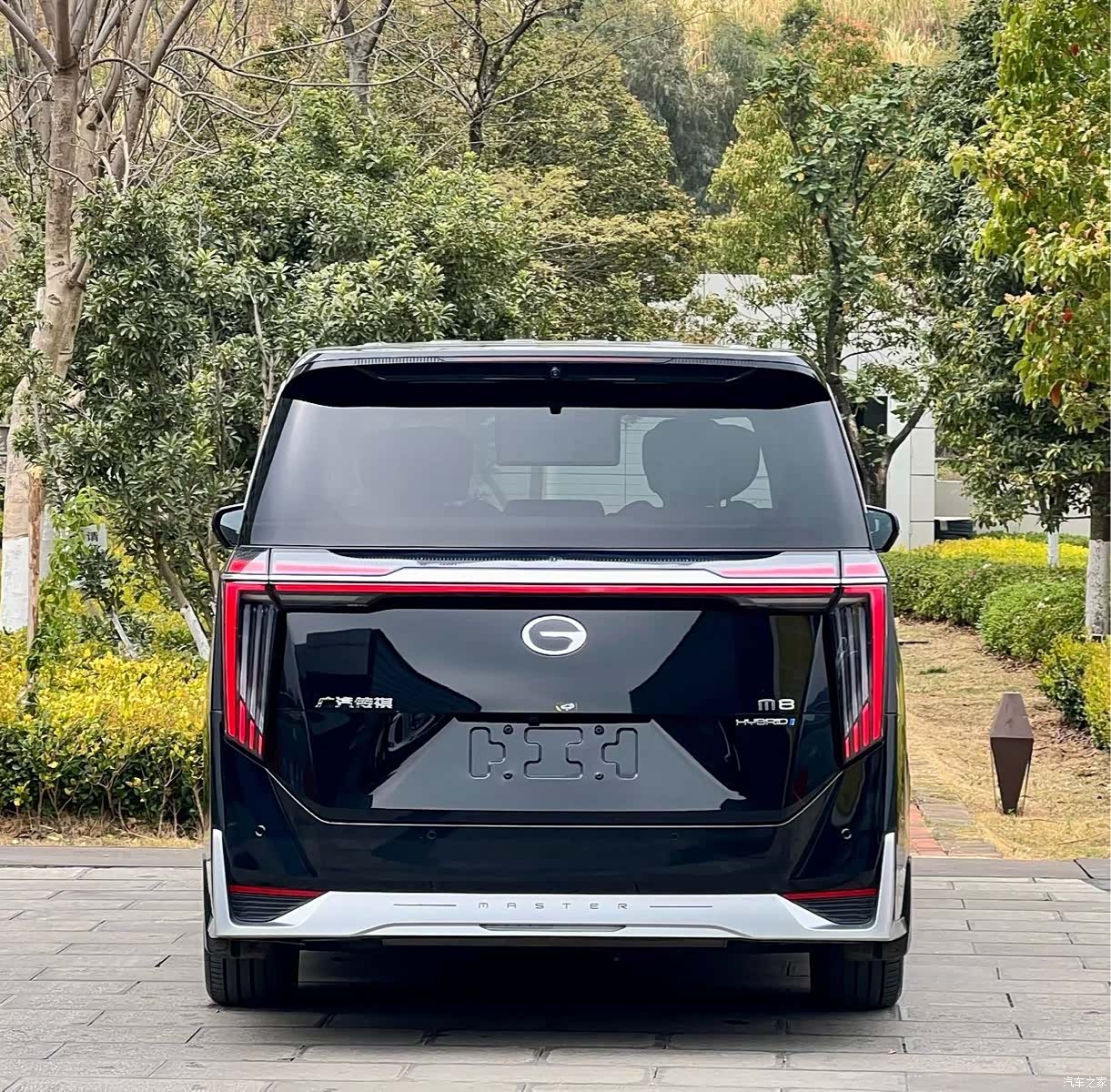 Trumpchi M8, 2023 4