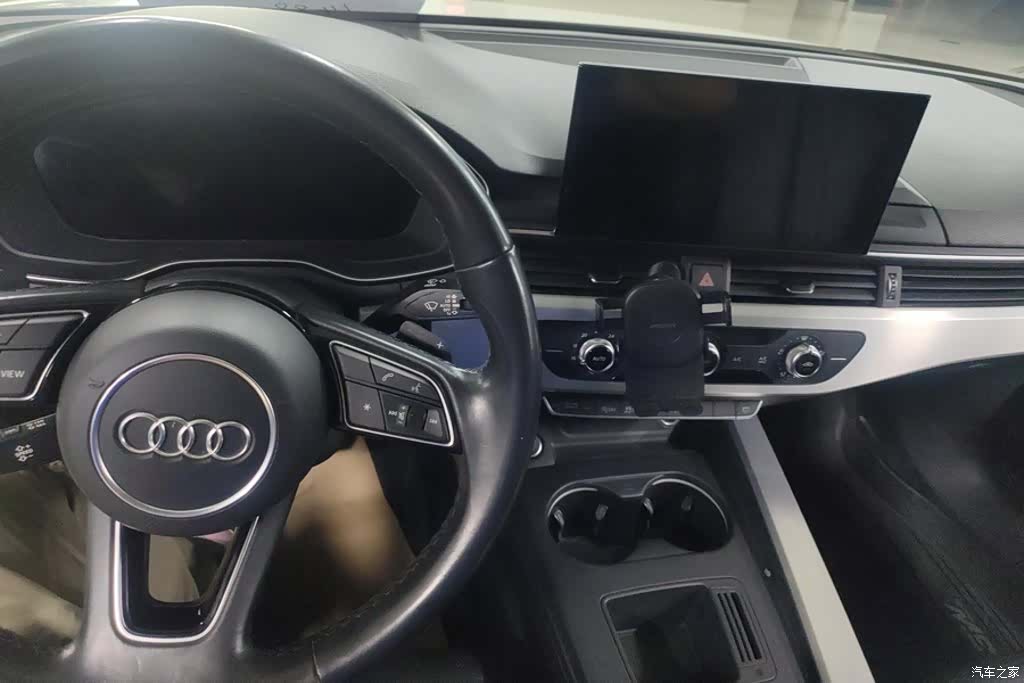 Audi A4L, 2018 12