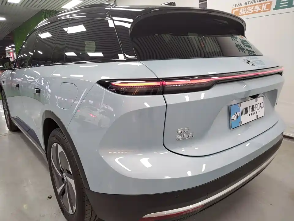 NIO ES6