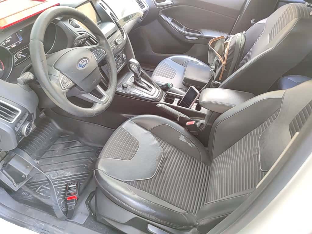 Ford Focus, 2016 15