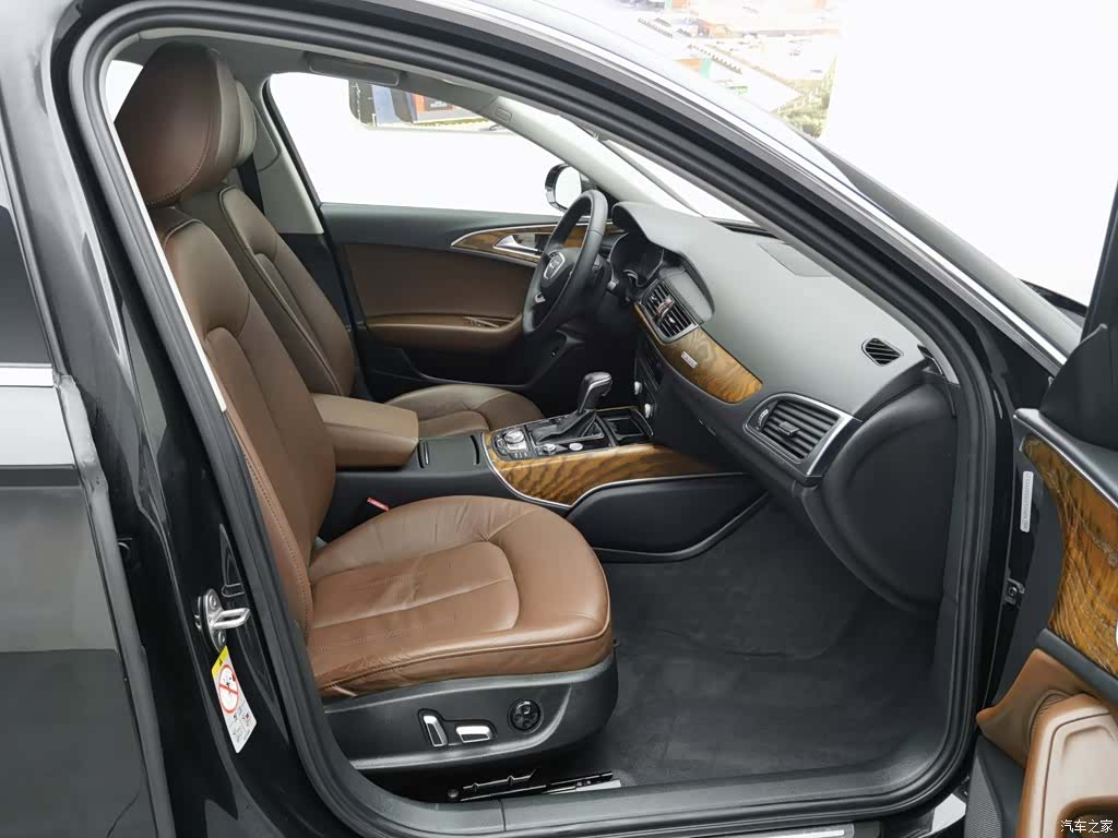 Audi A6L, 2019 23