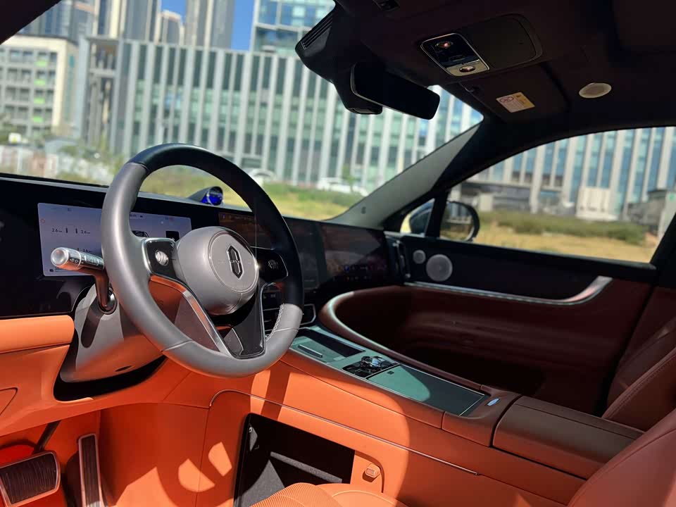 AITO Ask the world M9