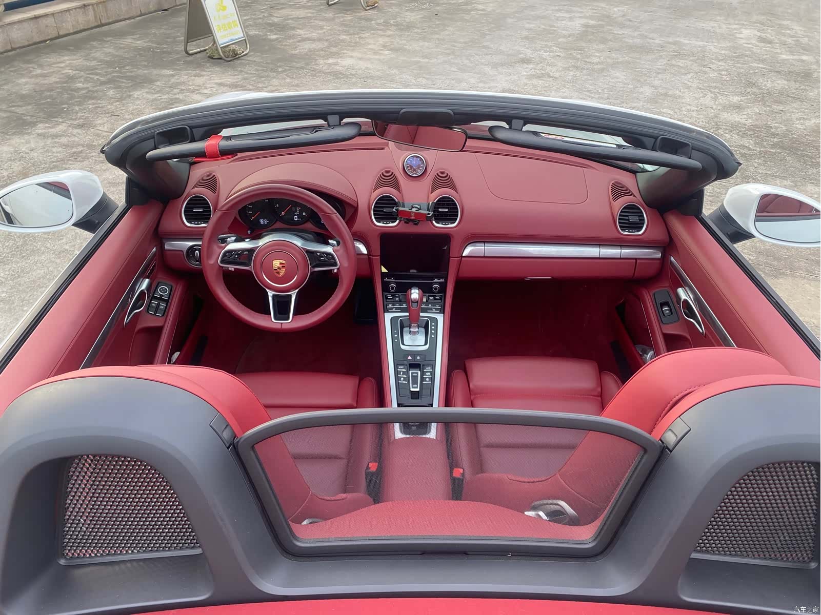 Porsche Boxster, 2024 8