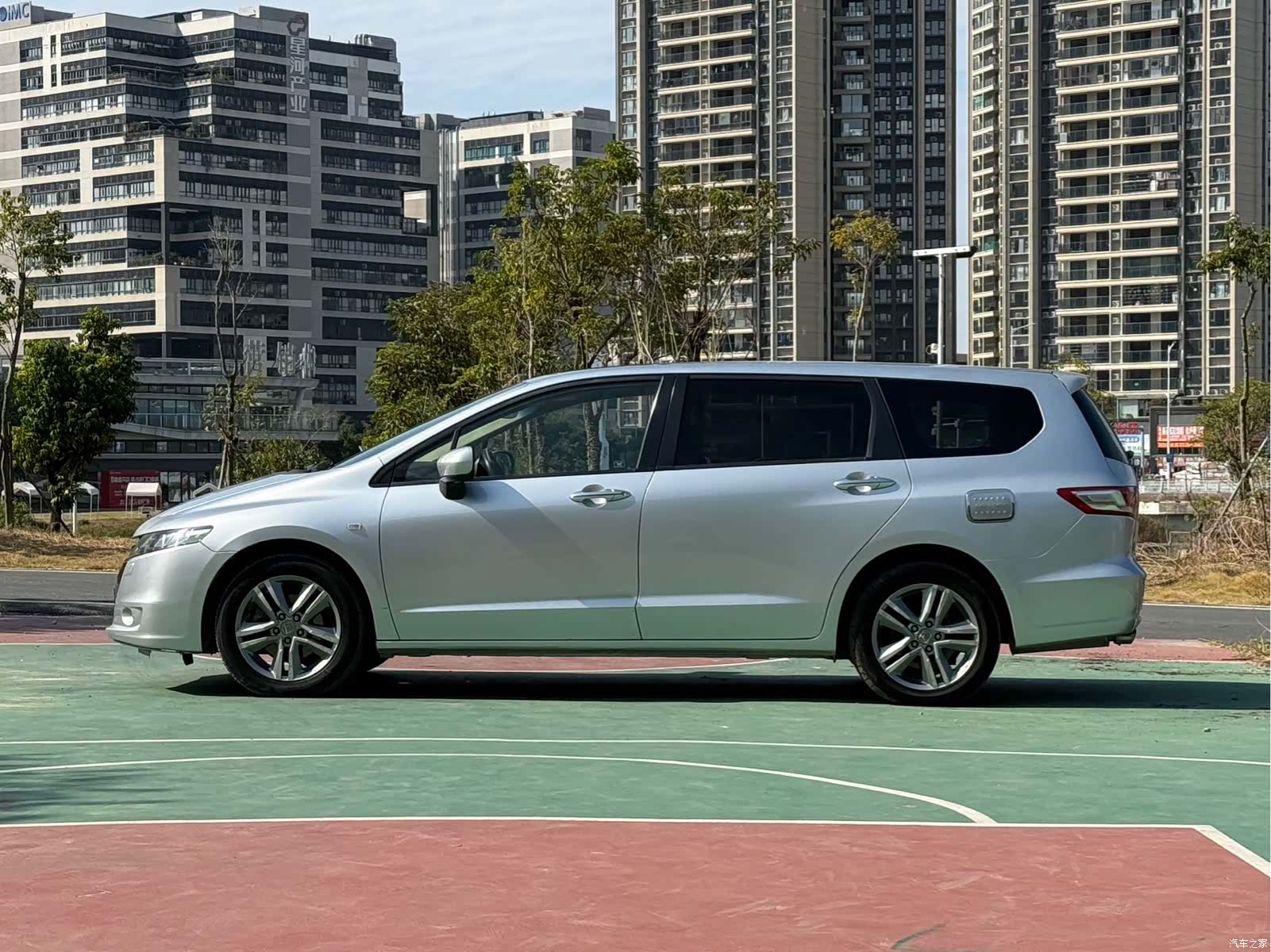 Honda Odyssey, 2012 4