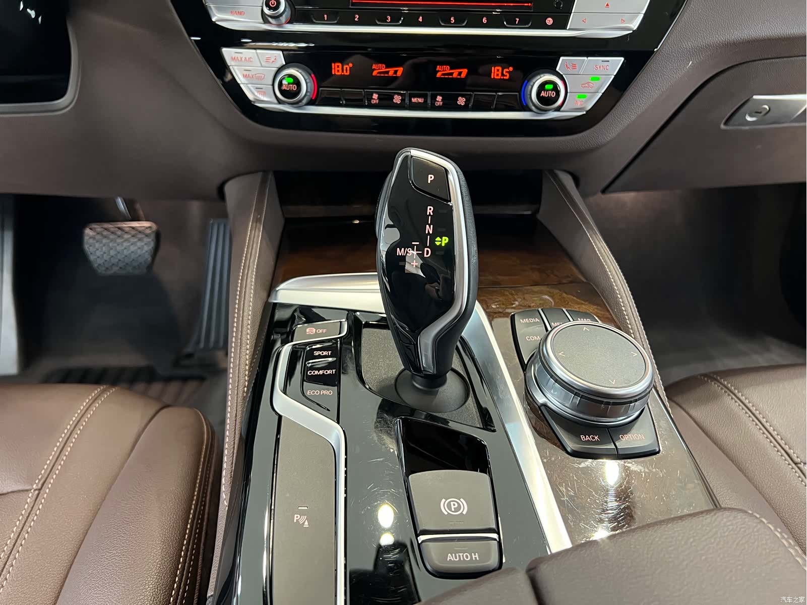 BMW 5 Series, 2018 6