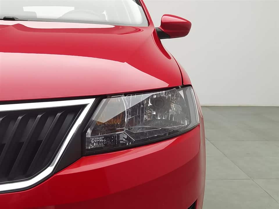 Skoda Xindong