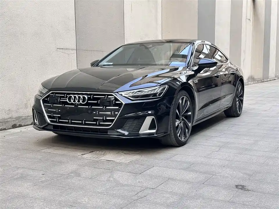Audi A7L
