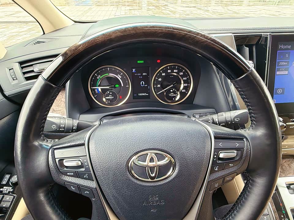 Toyota Elfa