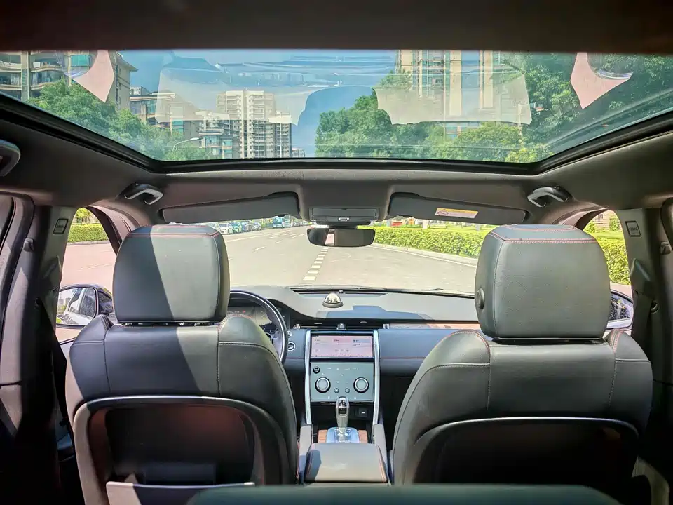 Land Rover Discover sports