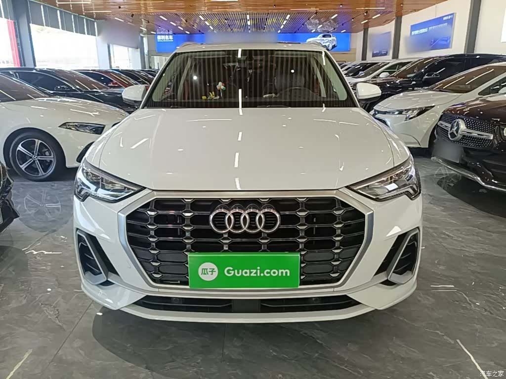 Audi Q3, 2023 3