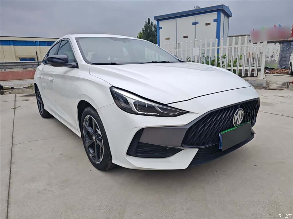 MG MG5, 2023 4