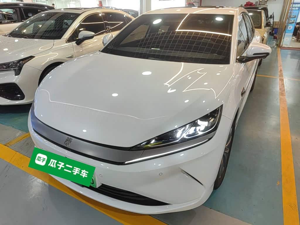BYD Qin L