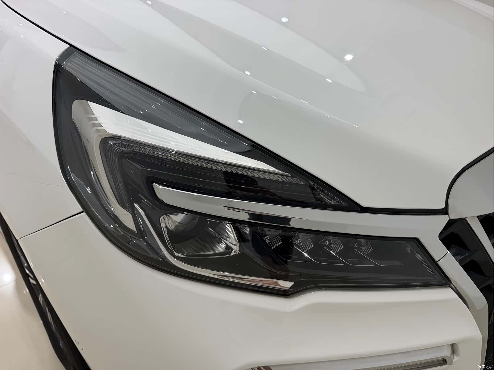 Buick GL8, 2022 8