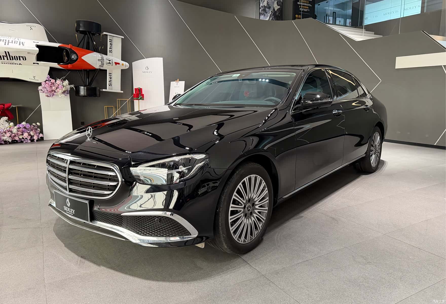 Mercedes-Benz E-Class, 2023 1