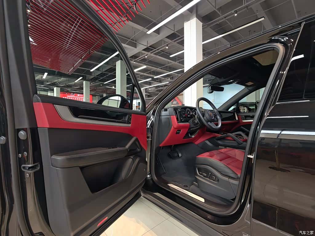 Porsche Cayenne, 2024 32
