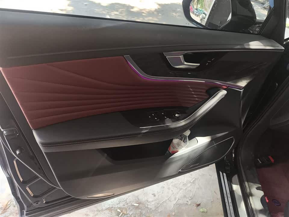 Hongqi HS5 Hongqi HS5