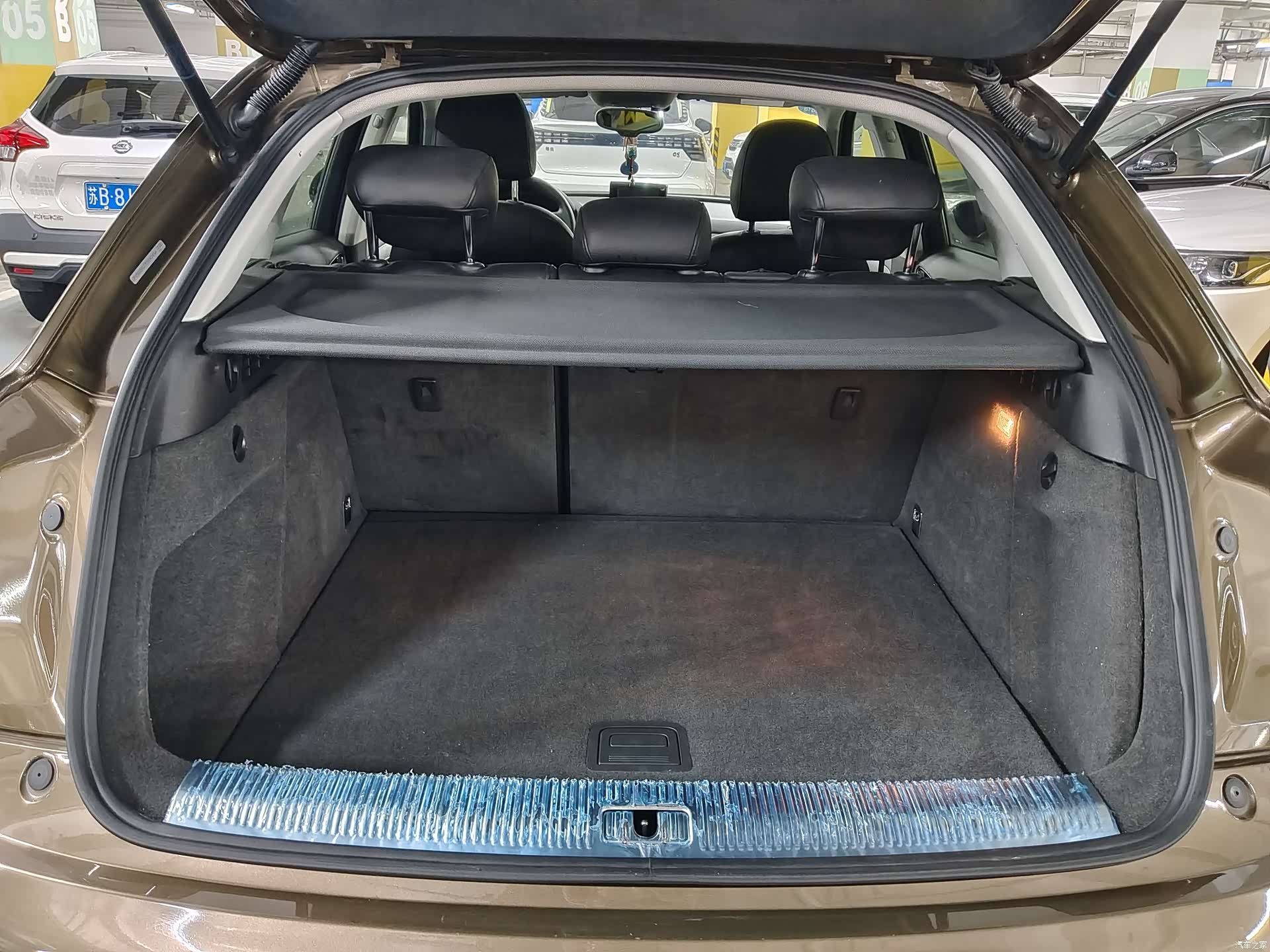 Audi Q3, 2015 13