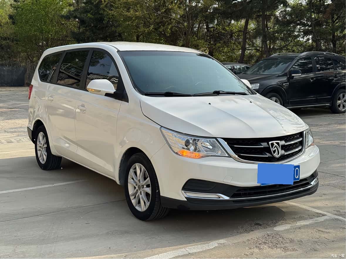 Wuling 730, 2017 2