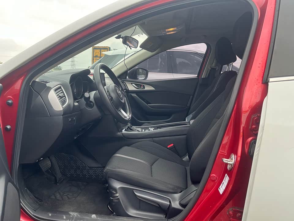 Mazda 3 Angkesaila Mazda 3 Angkesaila
