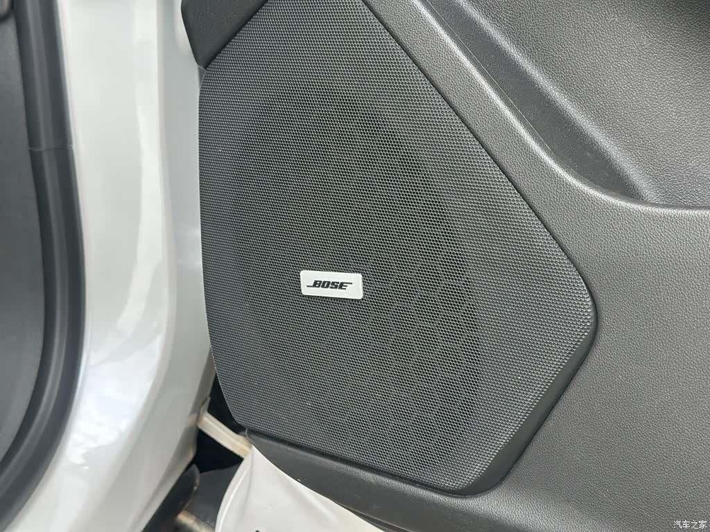 Cadillac XT5, 2018 25