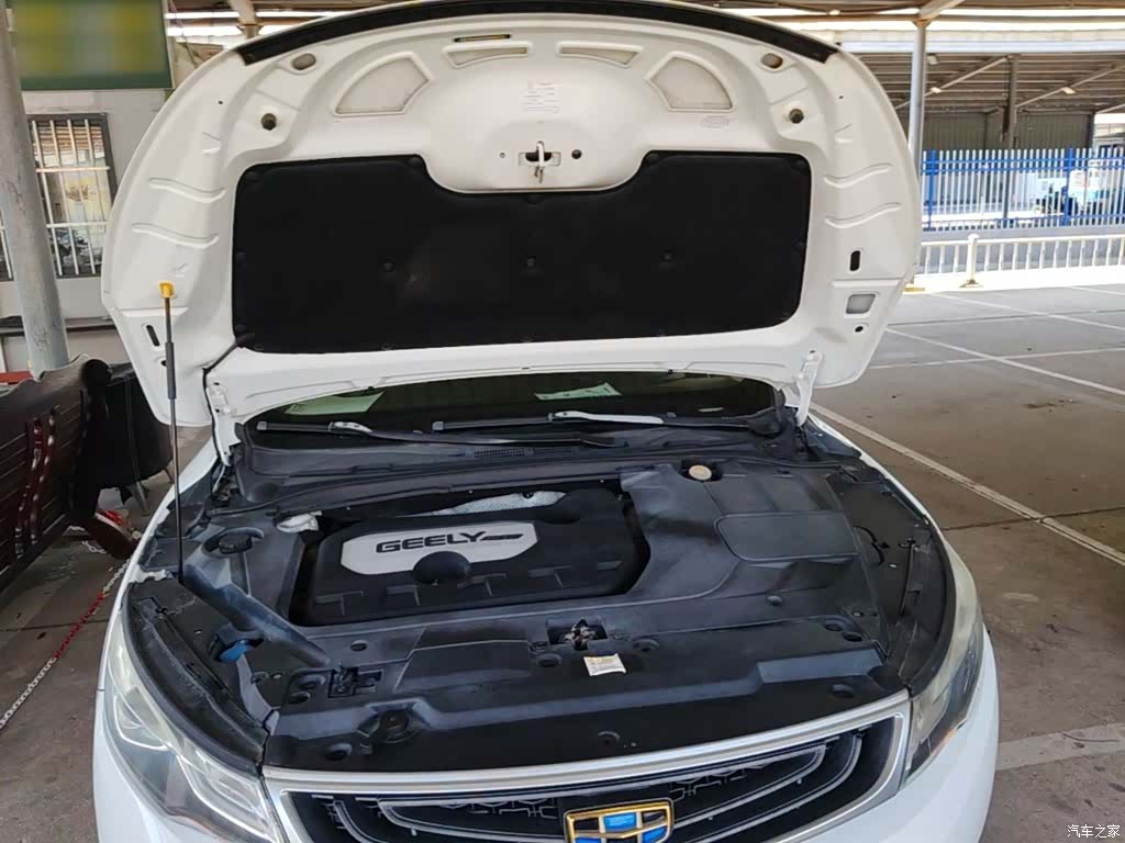 Geely Emgrand, 2016 20