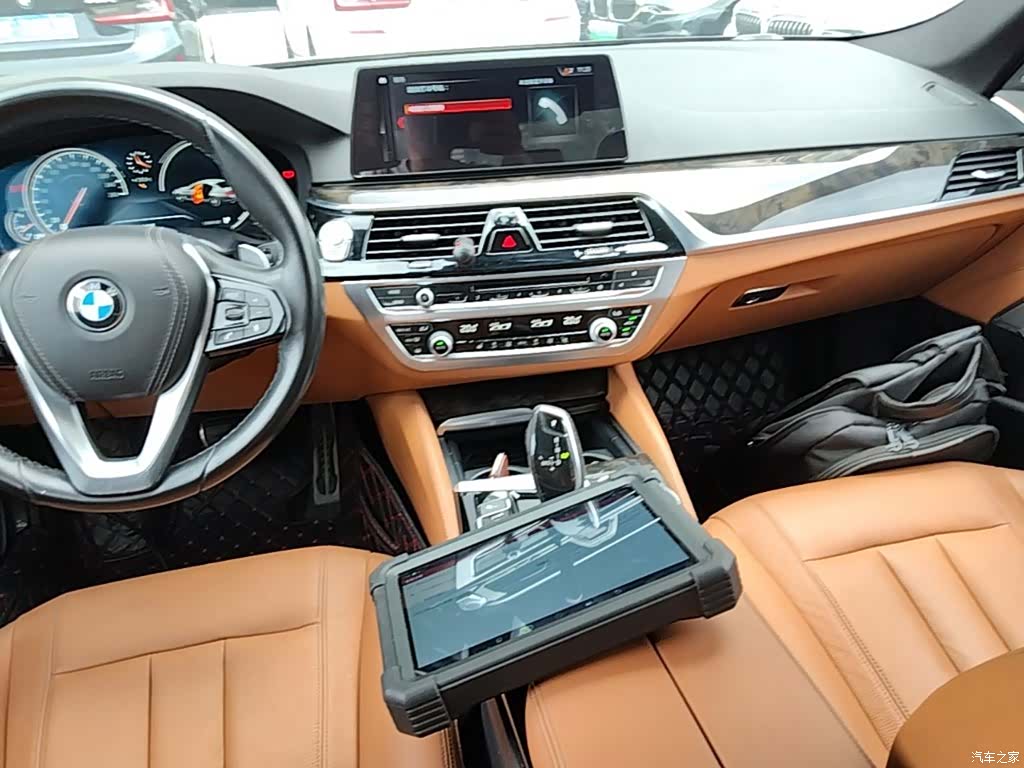 BMW 5 Series, 2018 13