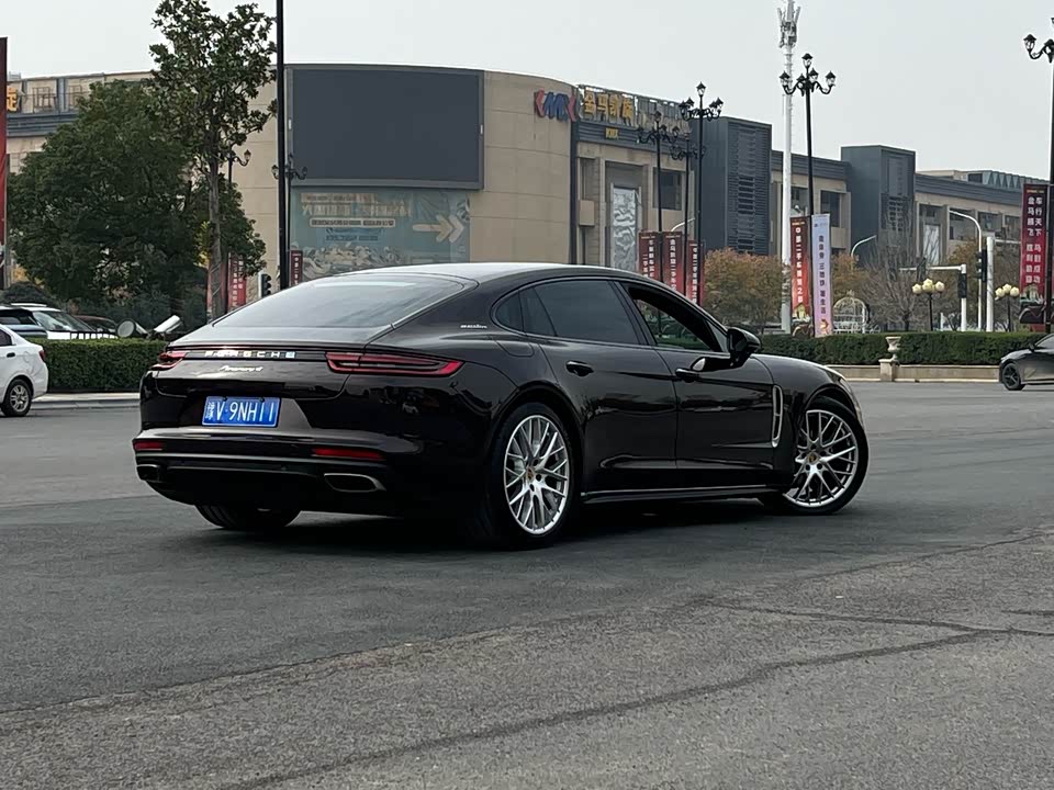 Porsche Panamera