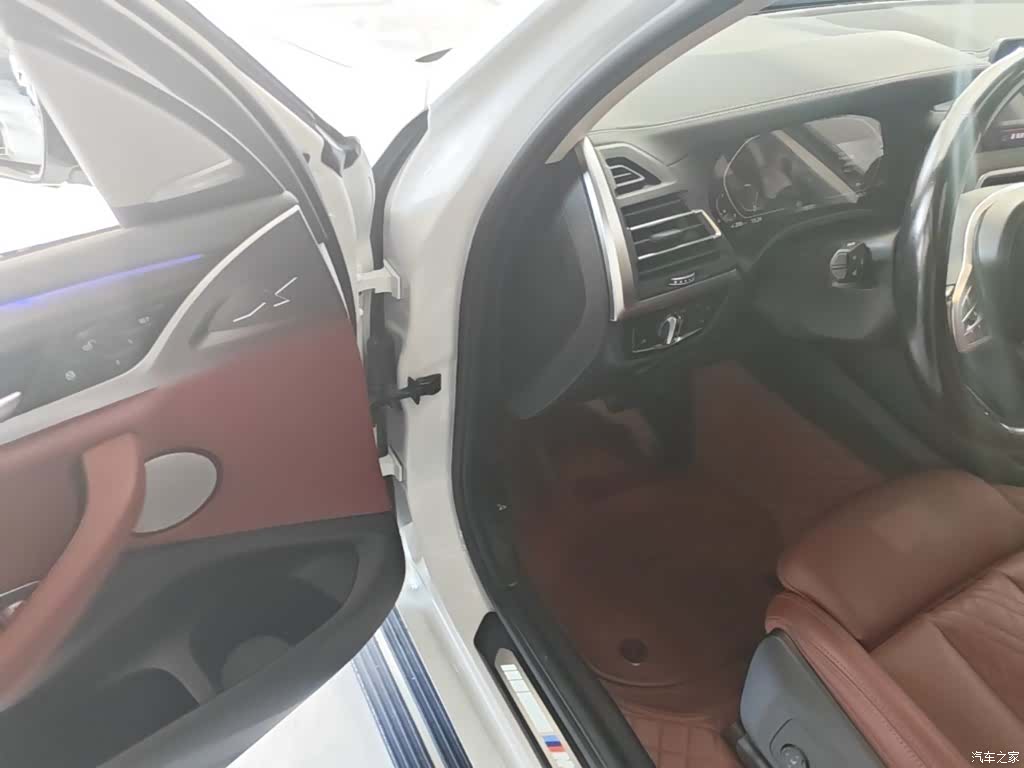 BMW X3, 2023 12