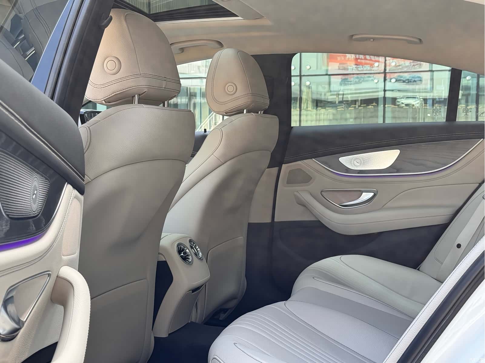 Mercedes-Benz CLS, 2022 15