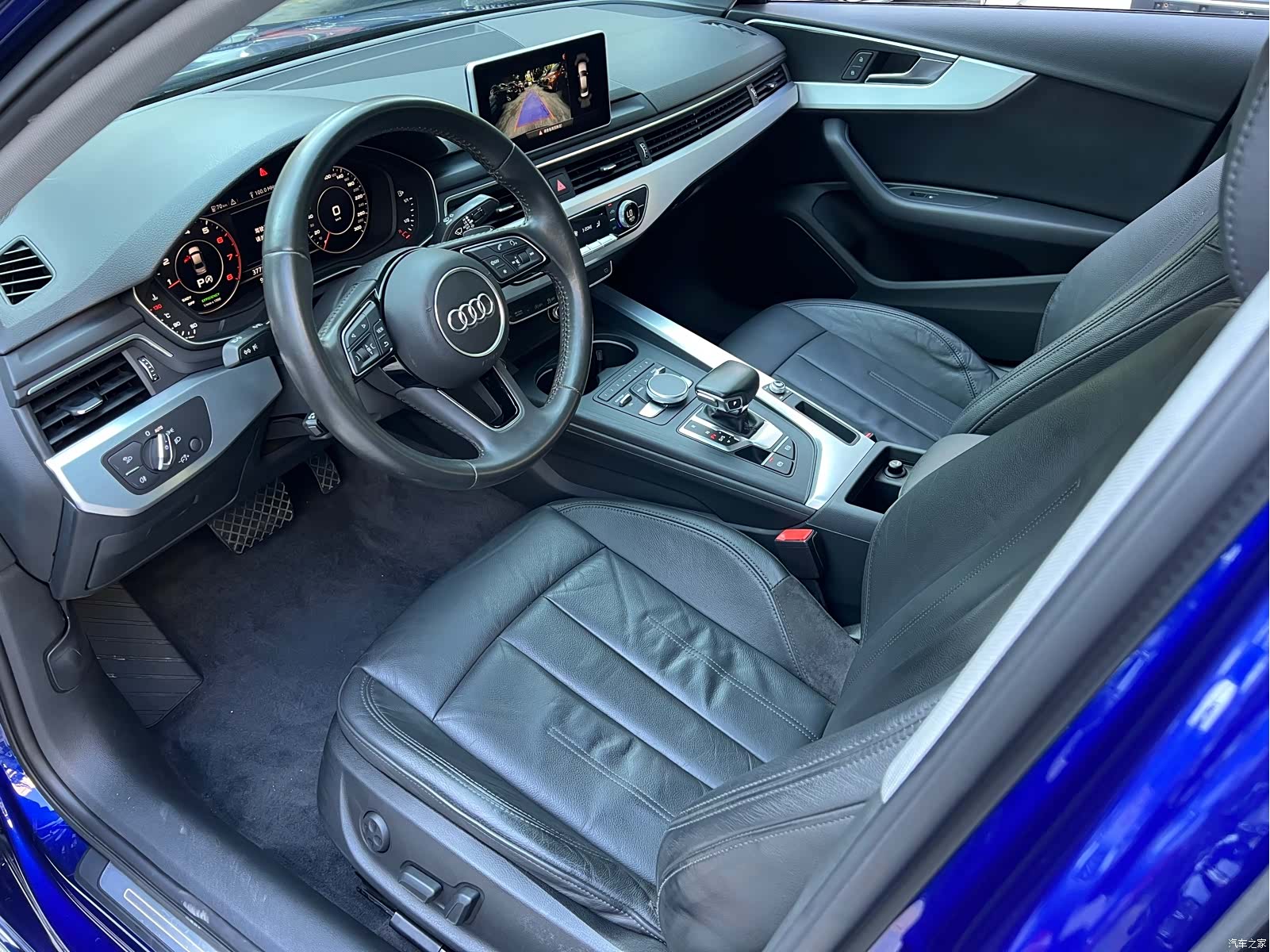Audi A4L, 2019 9