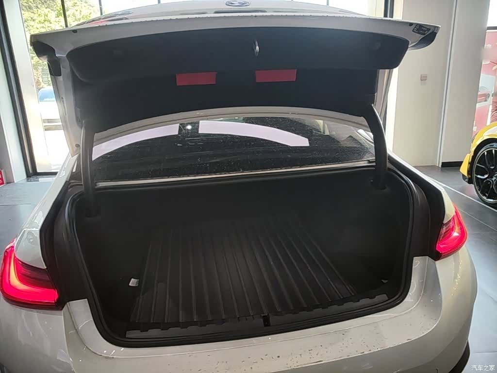 BMW i3, 2023 19