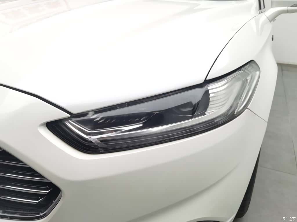 Ford Mondeo, 2015 7