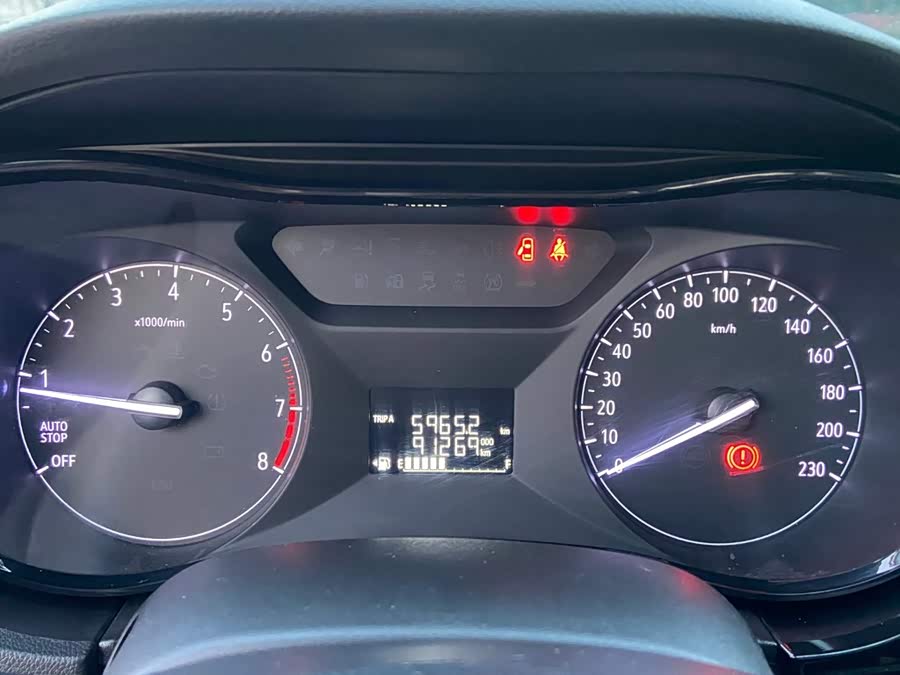 Buick LaCrosse 2019, фото 16